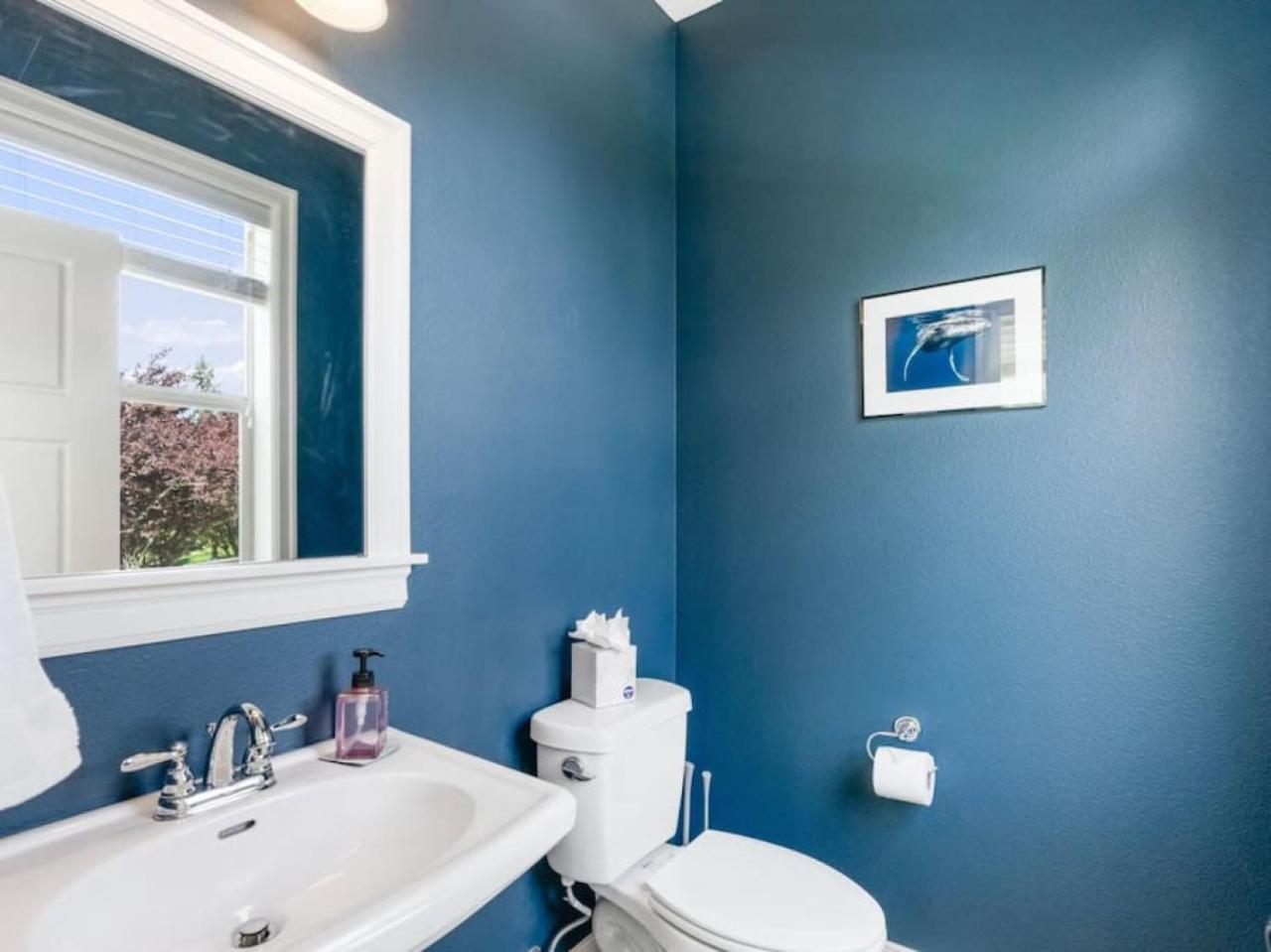 Urban Ne Pdx 3bd Bonus Room, Fenced Yard And Garage Holiday home Portland